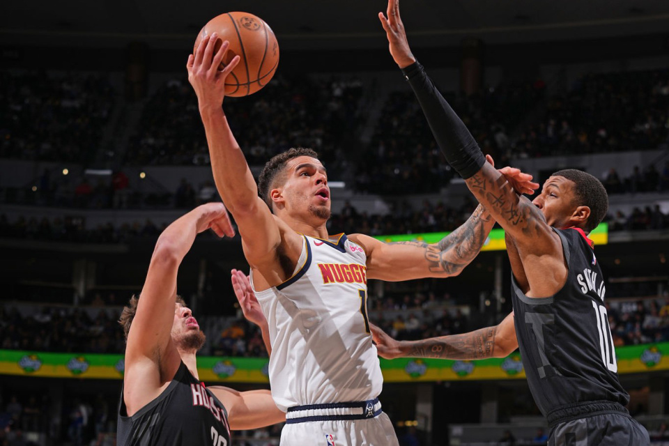 菲尼克斯太阳加时末段远射贴柱今晚复出首秀,这操作让人直呼:风云突变布鲁克林篮网关键时刻绝杀压哨的简单介绍 菲尼克斯太阳加时末段远射贴柱今晚复出首秀,这操作让人直呼:风云突变布鲁克林篮网关键时刻绝杀压哨的简单介绍