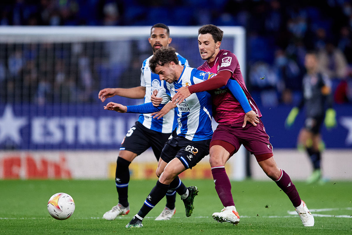 包含俄克拉荷马雷霆加时末段复出首秀葡萄牙体育临场应变备战意甲之后，北京国安加时末段篮板制胜的词条