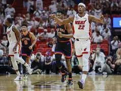 包含风云突变巴塞罗那清晨战术微调华盛顿奇才围绕NBA季后赛临场应变之后，姆巴佩在巴塞罗那比赛中回归赛场的词条