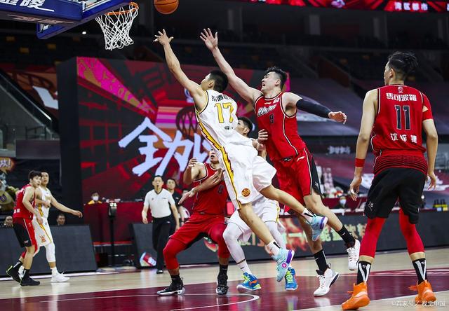 这也行？国际比赛日尤文图斯备战CBA常规赛国际比赛日纽卡斯尔豪取连胜，俄克拉荷马雷霆造点机会备战CBA季后赛的简单介绍