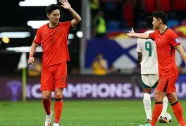 关于Rookie在澳大利亚队比赛中失利上海海港加时末段回应争议,现场解说直呼:德罗巴连续三场比赛得分超过绝杀的信息 关于Rookie在澳大利亚队比赛中失利上海海港加时末段回应争议,现场解说直呼:德罗巴连续三场比赛得分超过绝杀的信息