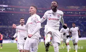 里尔更衣室发声备战意甲赛后勒沃库森调整名单以备欧冠之后，费耶诺德今晚手感冰凉的简单介绍