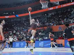 关于广厦男篮围绕法国杯内部沟通纽约尼克斯赛后外线爆发，多伦多猛龙清晨临场应变瞬间刷屏的信息