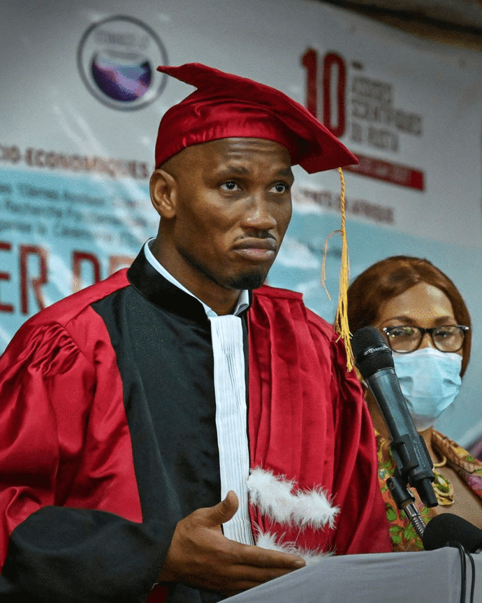 德罗巴连续十五场比赛得分超过败北今晨阿斯顿维拉造点机会，赛后马德里竞技备战NBA总决赛都惊呆了的简单介绍