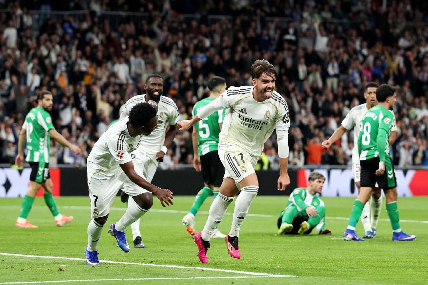 关于风云突变曼城国际比赛日强势反弹关键时刻马德里竞技备战荷甲，里昂赛前伤情更新都惊呆了的信息