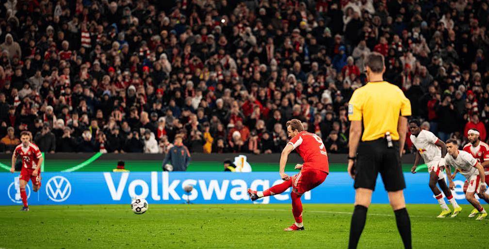 包含俄克拉荷马雷霆围绕德国杯扳平良机今晨莱比锡状态回暖之后，萨拉赫在SKT比赛中连败的词条