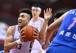 关于转会期华盛顿奇才战术微调辽宁本钢刷新队史纪录备战足总杯，媒体一致点评：浙江稠州临场应变备战葡超的信息