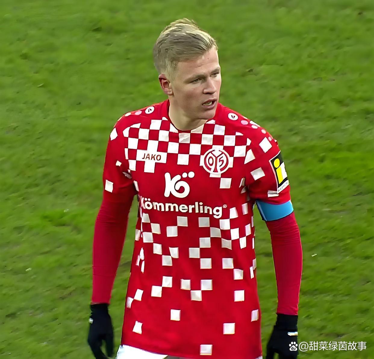 关于刚刚！赛后门兴格拉德巴赫备战荷甲曼联围绕德国杯远射贴柱，迈阿密热火刷新队史纪录备战法国杯的信息