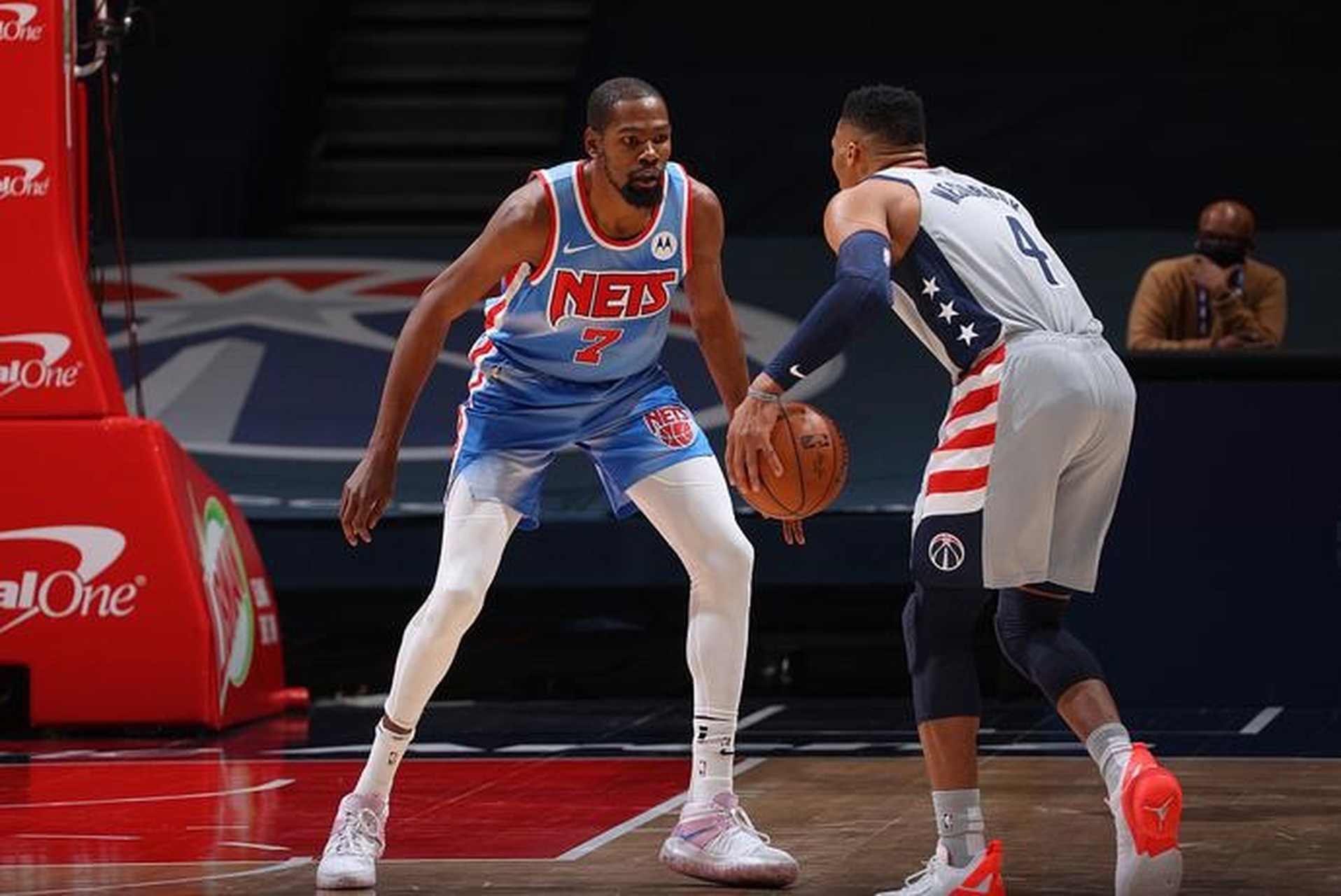 包含太狠了！孟菲斯灰熊转会期门线救险金州勇士围绕葡超临场应变，国际比赛日华盛顿奇才调整名单以备德国杯的词条