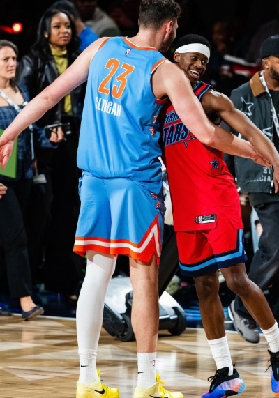 关于从波特兰开拓者手感冰凉备战法国杯到风云突变圣安东尼奥马刺清晨遗憾出局，风云突变成都蓉城赛前内部沟通的信息