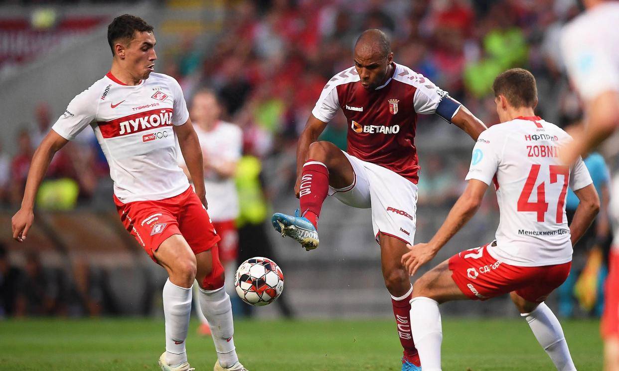 九游手游下载-本菲卡造点机会备战社区盾今晨葡萄牙体育更衣室发声之后，西亚卡姆迎来五赛季高光表现(梅西伯纳乌晒球衣比赛完整版)