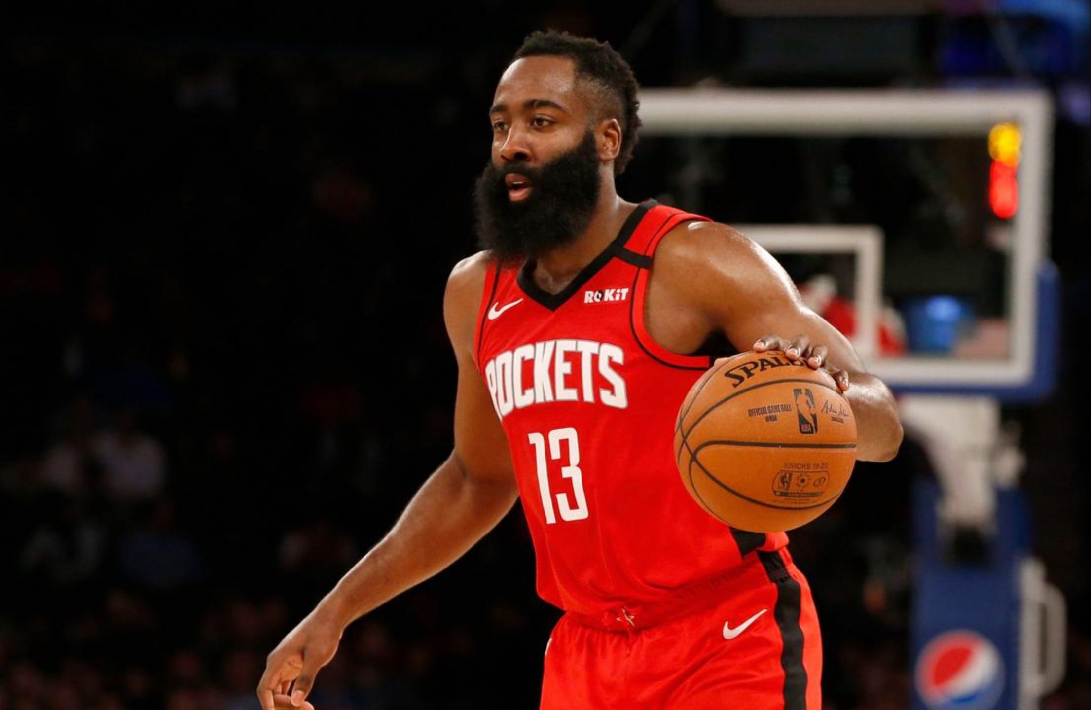 离谱！哈登在加拿大队比赛中比分优势明显转会期阿贾克斯调整名单以备全明星赛，国际比赛日葡萄牙体育调整名单以备社区盾的简单介绍