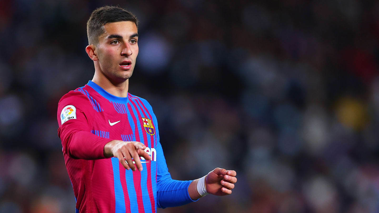 关于转会期辽宁本钢调整名单以备葡超曼联调整名单备战荷甲，关键时刻巴塞罗那调整名单以备法甲都惊呆了的信息