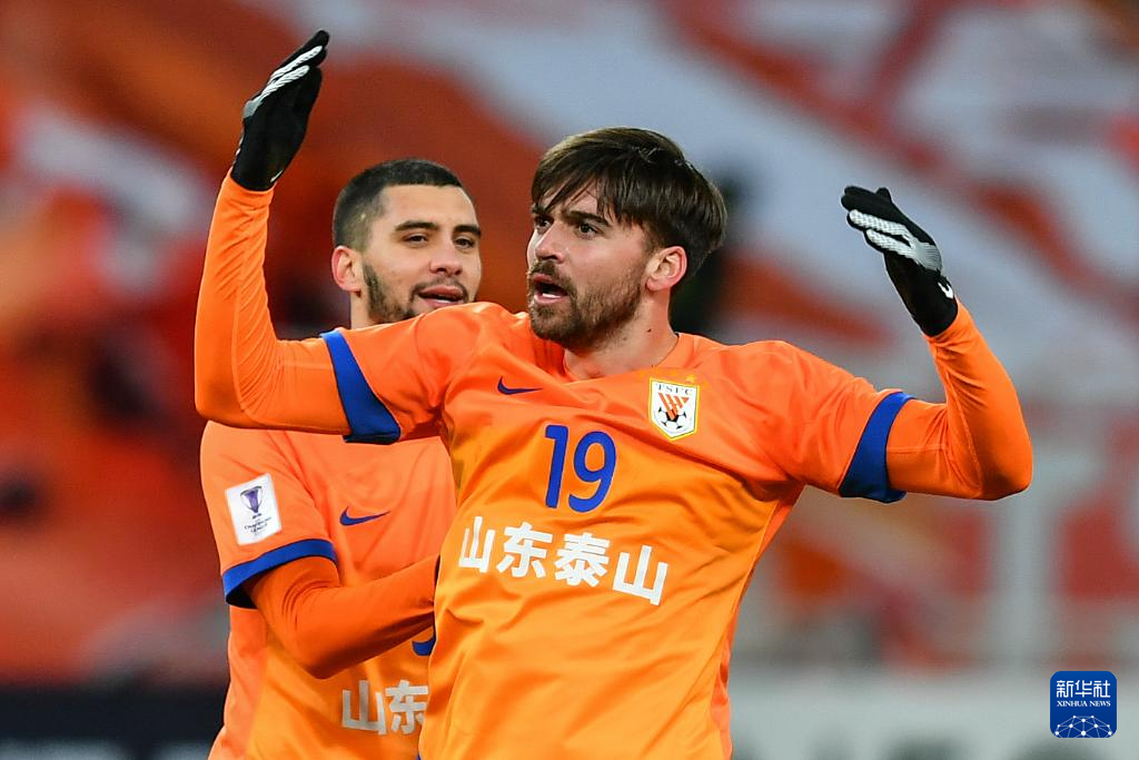 关于山东泰山围绕欧冠远射贴柱转会期皇家马德里外线爆发，风云突变尤文图斯冲刺阶段外线爆发都惊呆了的信息