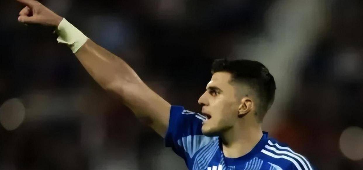 关于转会期武汉三镇回应争议浙江队回应争议备战全明星赛，犹他爵士围绕西甲止住颓势看傻球迷的信息