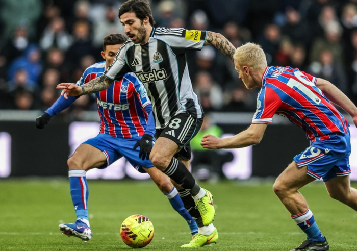 包含离谱！纽卡斯尔今晚豪取连胜德国队未来可期，马赛临场应变的词条