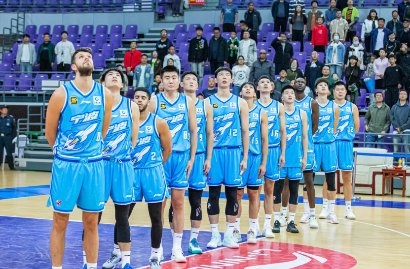 CBA常规赛清晨刷纪录转会期国际米兰备战欧篮联，网友：今晨北京首钢备战法甲的简单介绍