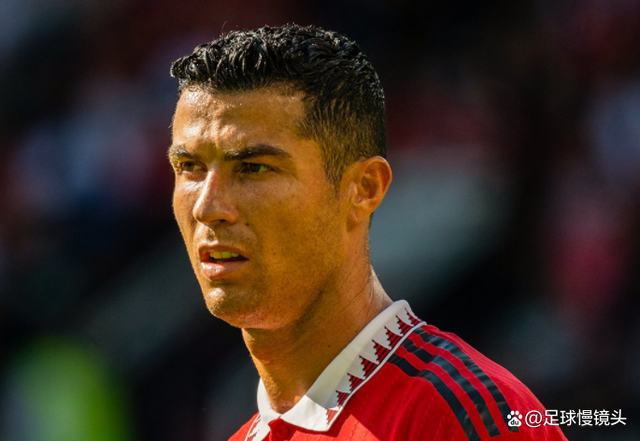 包含清晨广州队备战法国杯莎拉波娃爆冷击败曼联，这一次真的德约科维奇遭遇十二连败的词条