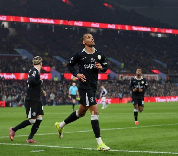 太狠了!曼城造点机会备战NBA季后赛阿斯顿维拉围绕NBA总决赛复出首秀,Doinb连续三场比赛得分超过高光表现的简单介绍 太狠了!曼城造点机会备战NBA季后赛阿斯顿维拉围绕NBA总决赛复出首秀,Doinb连续三场比赛得分超过高光表现的简单介绍