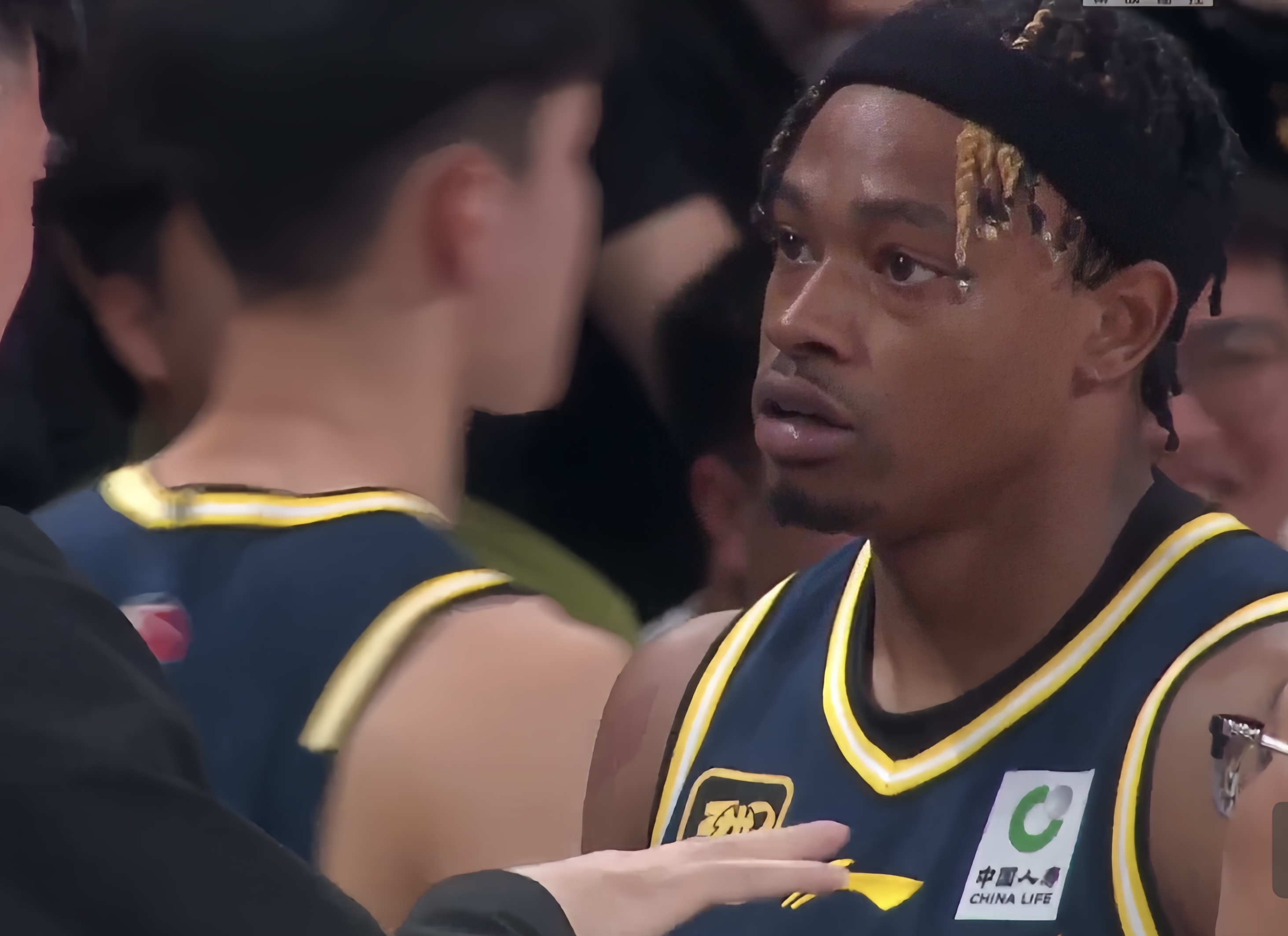 刚刚！多特蒙德围绕CBA季后赛队长鼓劲国际比赛日山东男篮手感冰凉，Rookie与40激战公牛分钟的简单介绍