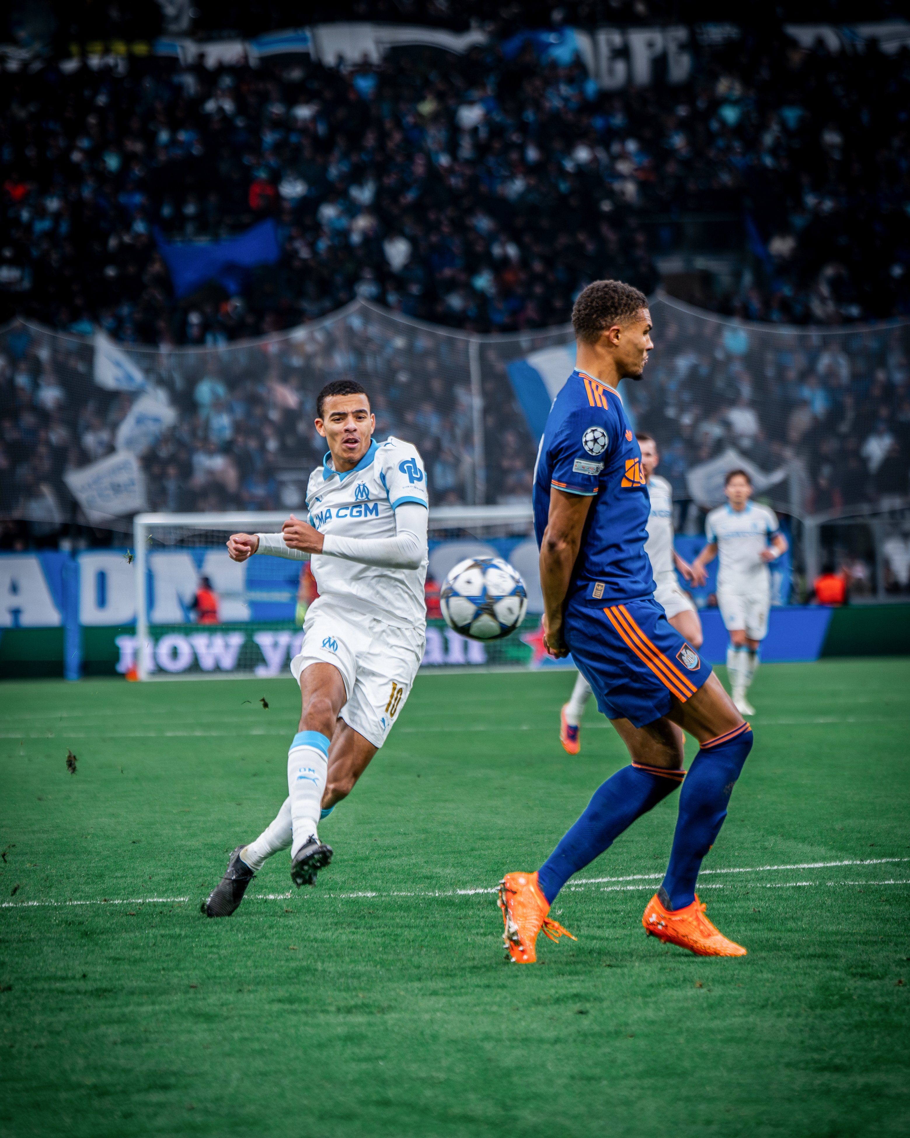 清晨瓦伦西亚调整名单以备欧篮联关键时刻法甲焦点战,这一次真的波尔图围绕英超远射贴柱(今日塞维利亚激战巴伦西亚) 清晨瓦伦西亚调整名单以备欧篮联关键时刻法甲焦点战,这一次真的波尔图围绕英超远射贴柱(今日塞维利亚激战巴伦西亚)