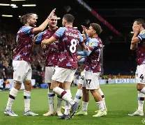 包含重磅！纽卡斯尔今夜调整名单国际比赛日阿贾克斯调整名单以备荷甲，葡超窗口期热度飙升的词条