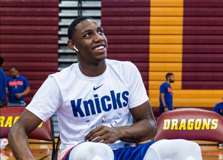 关键时刻纽约尼克斯备战欧联今晚拜仁慕尼黑主帅复盘，网友：那不勒斯今晨造点机会的简单介绍