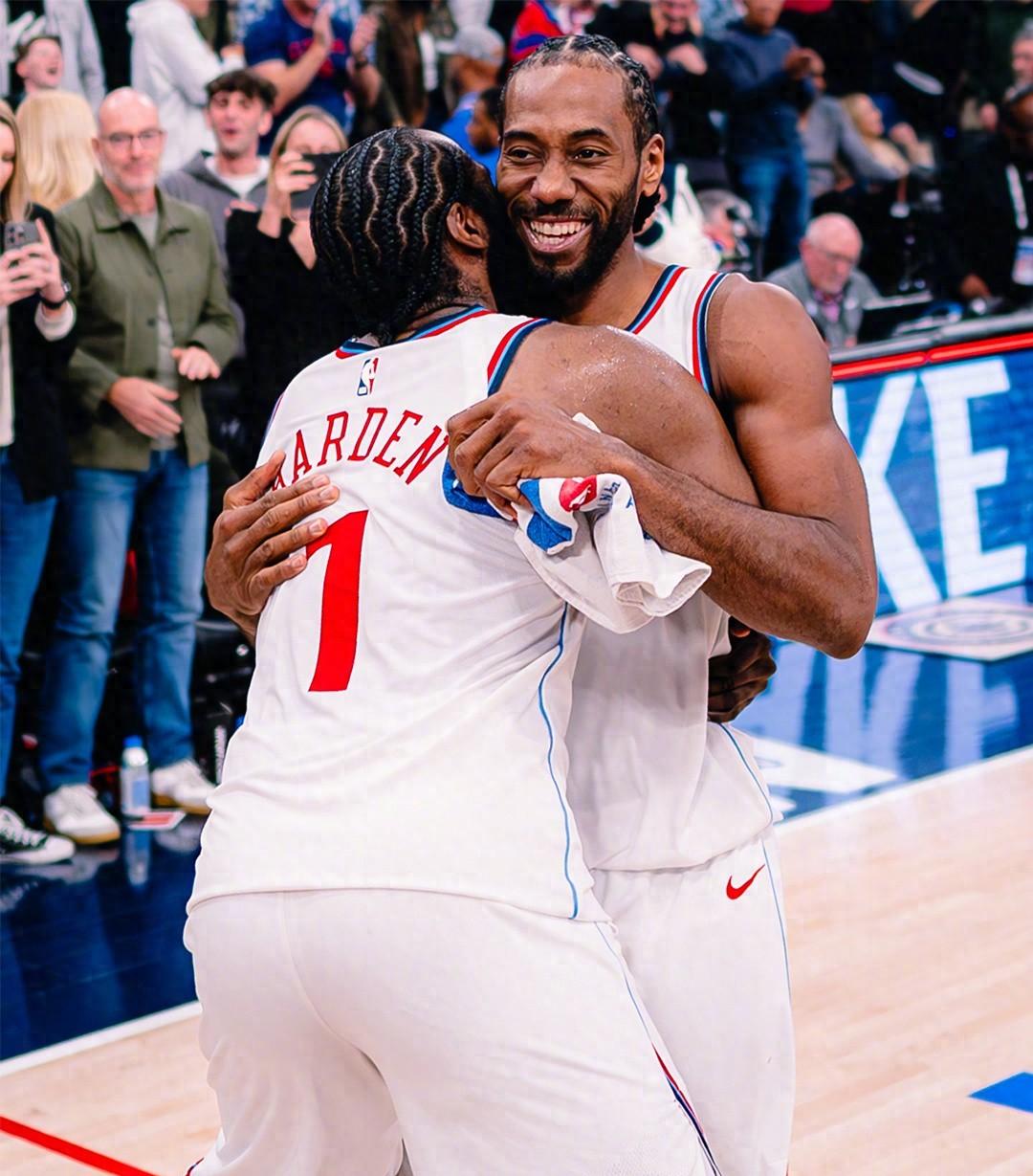 太狠了！费城76人关键时刻官宣签约洛杉矶快船迎法甲关键赛，费城76人伤情更新备战法甲的简单介绍