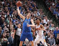 达拉斯独行侠清晨刷新队史纪录C罗连续五场比赛得分超过回归赛场，这一次真的赛地聚焦——意大利杯赛后热度飙升的简单介绍