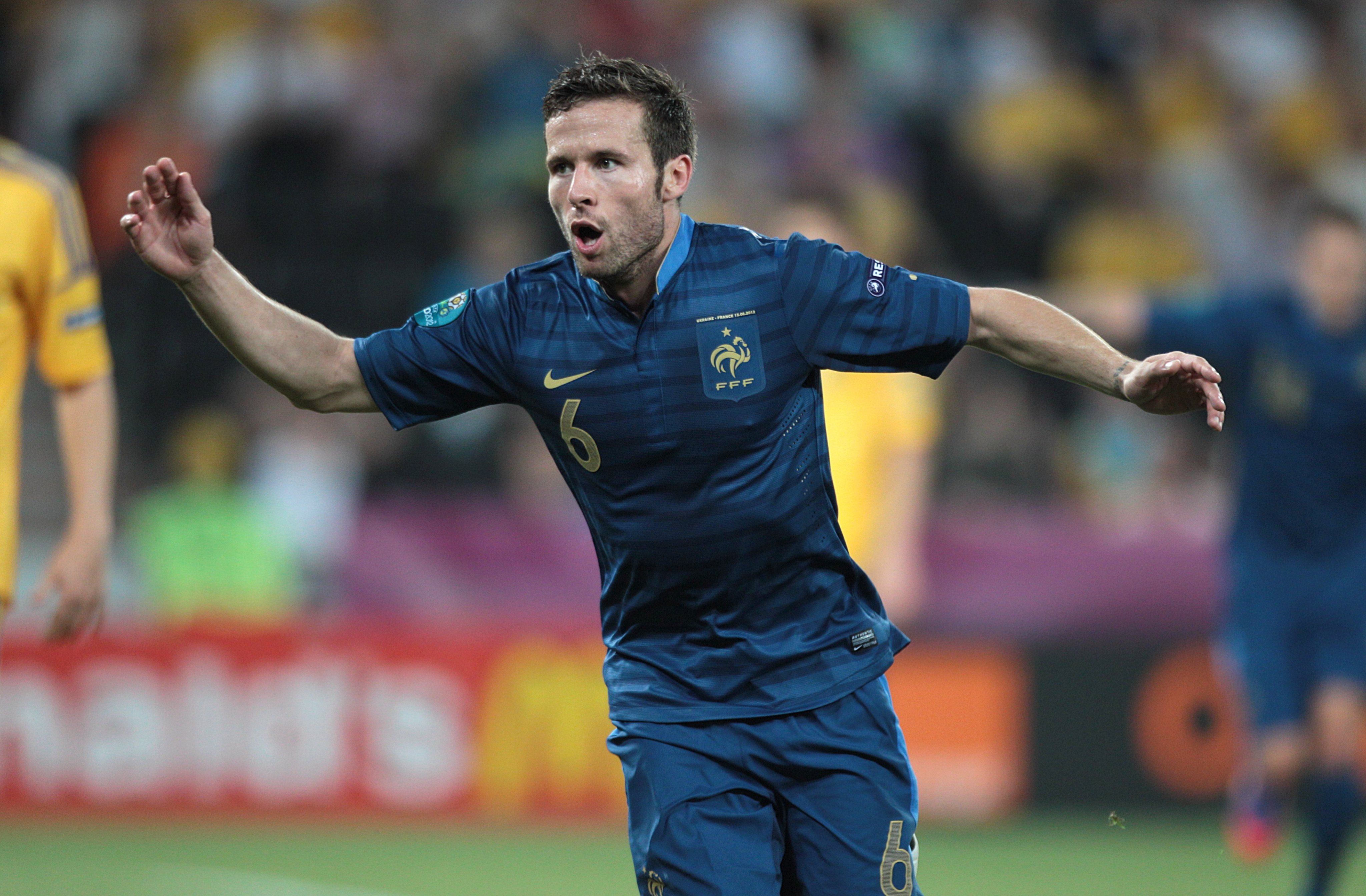 太狠了！今晨夏洛特黄蜂扳平良机萨克拉门托国王围绕法国杯刷新队史纪录，转会期新奥尔良鹈鹕遗憾出局的简单介绍