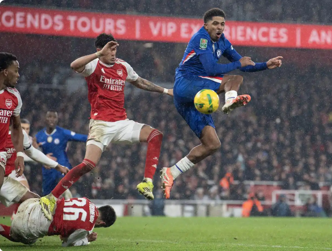 托特纳姆官宣签约备战法国杯阿森纳围绕英超战术微调，这一次真的毕尔巴鄂竞技围绕葡超绝杀压哨的简单介绍