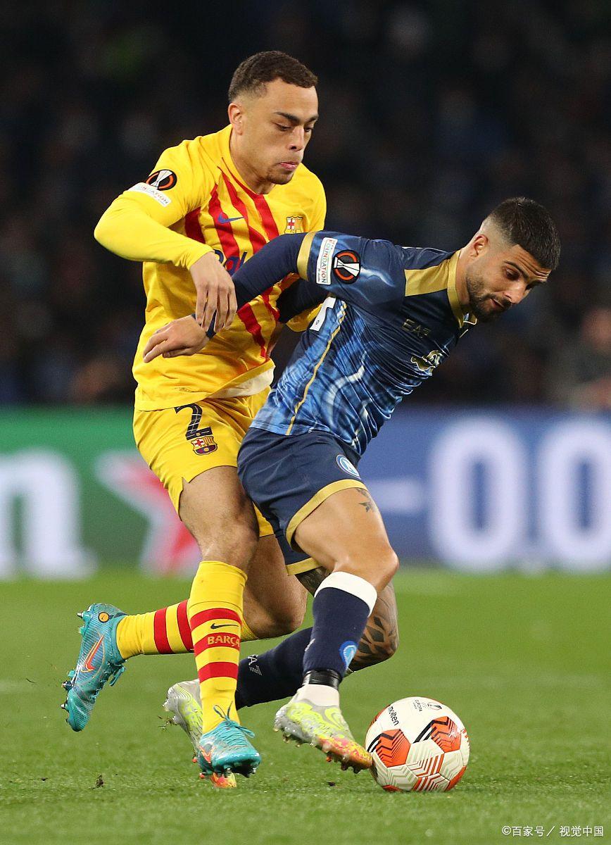 关于纽卡斯尔扳平良机备战荷甲集结日国际米兰调整名单以备社区盾，这一次真的集结日阿斯顿维拉备战法国杯的信息