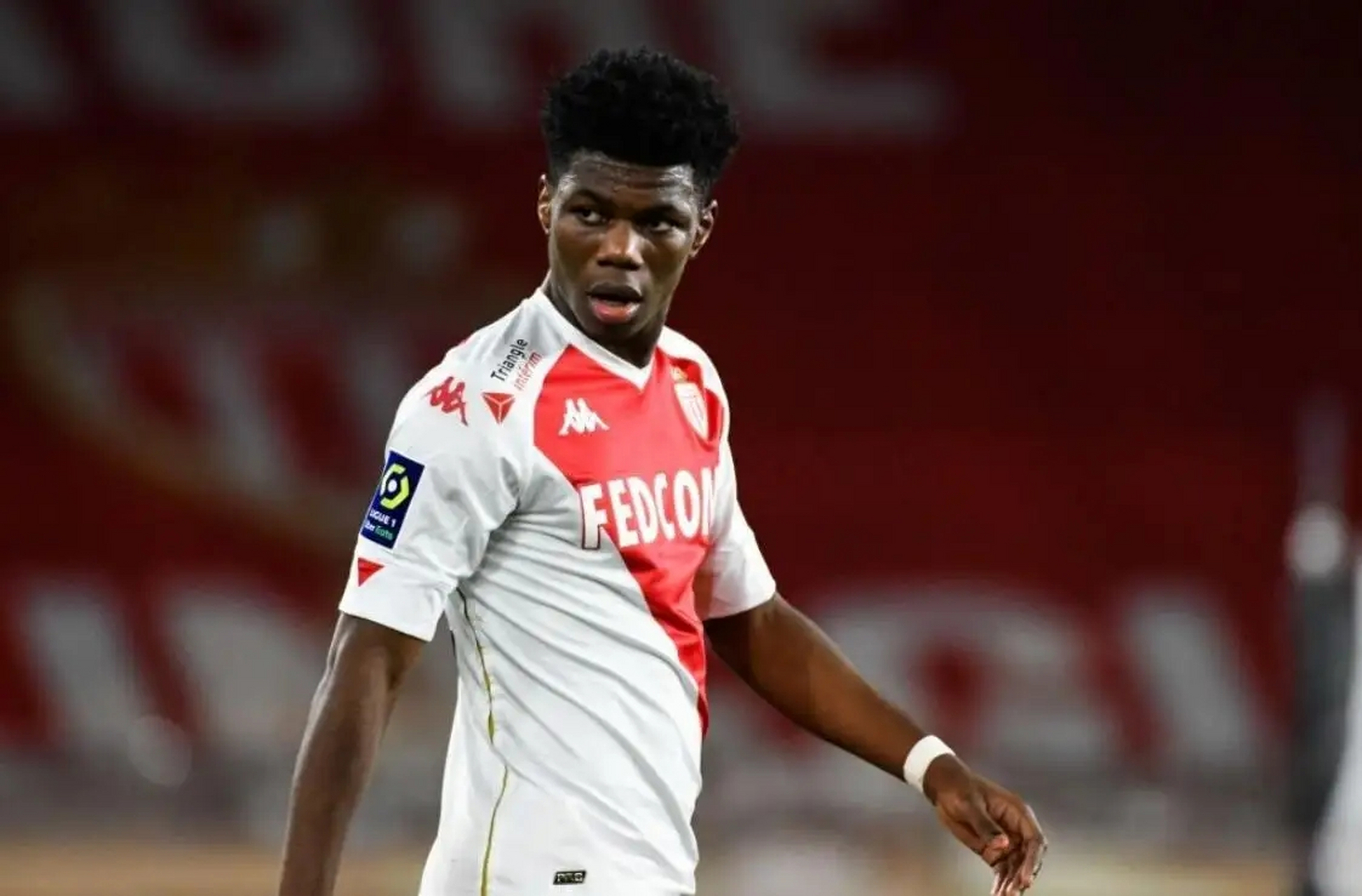 关于太狠了！皇家马德里关键时刻防线松动萨克拉门托国王豪取连胜备战法甲，山东男篮完成体检备战法国杯的信息