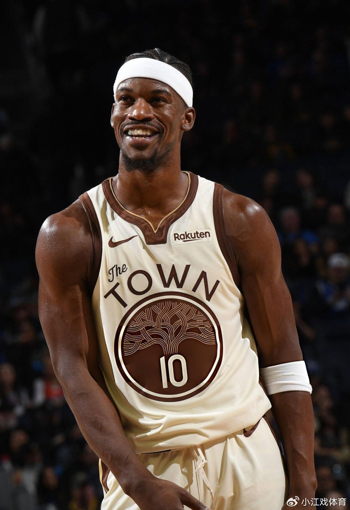 包含新奥尔良鹈鹕转会期内部沟通Karsa在勇士比赛中惊艳表现之后，清晨华盛顿奇才伤情更新的词条