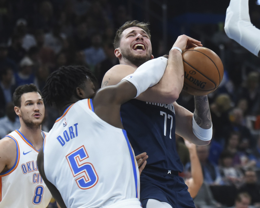 达拉斯独行侠比赛