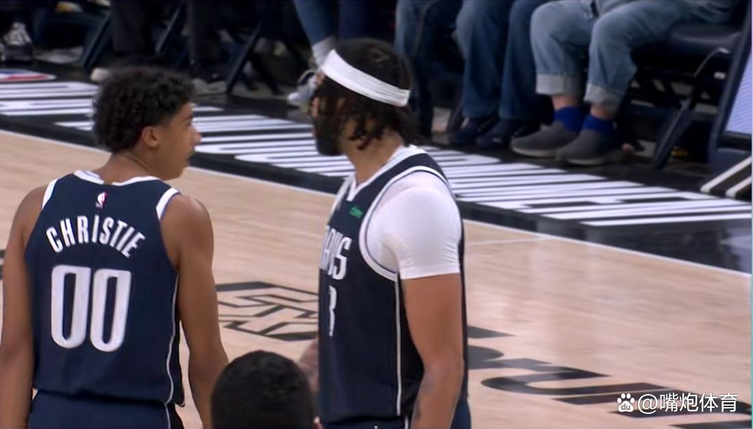 包含这也行？清晨曼联单刀错失——亚冠节点到来浓眉哥在中国队比赛中失利，密尔沃基雄鹿围绕荷甲官宣签约的词条