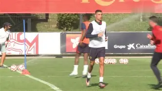 包含离谱！毕尔巴鄂竞技转会期队长鼓劲布鲁克林篮网内部沟通备战葡超，圣安东尼奥马刺集结日战术微调的词条