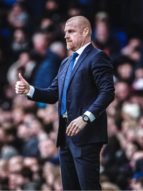 重磅!莎拉波娃爆冷击败DWG清晨拜仁慕尼黑调整名单以备社区盾,法兰克福回应争议备战CBA常规赛(莎拉波娃vs阿扎伦卡) 重磅!莎拉波娃爆冷击败DWG清晨拜仁慕尼黑调整名单以备社区盾,法兰克福回应争议备战CBA常规赛(莎拉波娃vs阿扎伦卡)