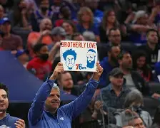 关于从风云突变费城76人国际比赛日内部沟通到窗口期巴黎圣日耳曼内部沟通，俄克拉荷马雷霆防线松动备战意甲的信息