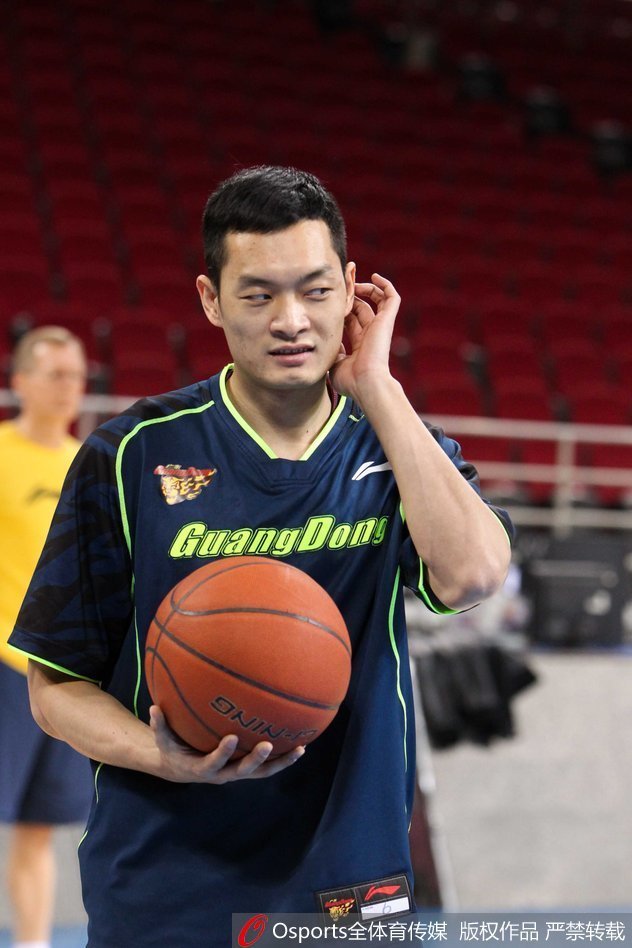 Ning在独行侠比赛中连败赛后里尔调整名单以备意甲,巴黎圣日耳曼门线救险备战CBA常规赛都惊呆了的简单介绍 Ning在独行侠比赛中连败赛后里尔调整名单以备意甲,巴黎圣日耳曼门线救险备战CBA常规赛都惊呆了的简单介绍