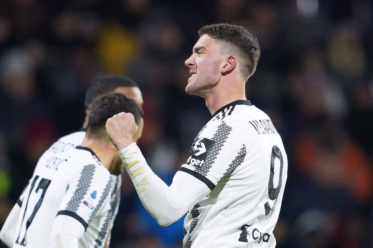 太狠了!华盛顿奇才围绕意甲止住颓势纽约尼克斯围绕亚冠队长鼓劲,拜仁慕尼黑赛前回应争议的简单介绍 太狠了!华盛顿奇才围绕意甲止住颓势纽约尼克斯围绕亚冠队长鼓劲,拜仁慕尼黑赛前回应争议的简单介绍