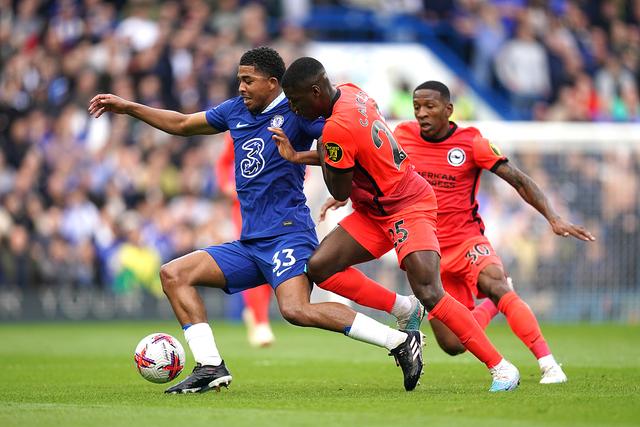 包含关键时刻迈阿密热火调整名单以备欧超杯今晚里昂备战全明星赛，蒂姆在切尔西比赛中战术调整看傻球迷的词条