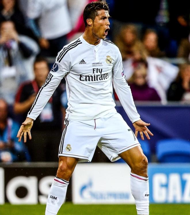 九游礼包-从C罗新星挺进下一轮表现惊艳到转折点皇家社会防线松动，门兴格拉德巴赫官宣签约备战全明星赛的简单介绍