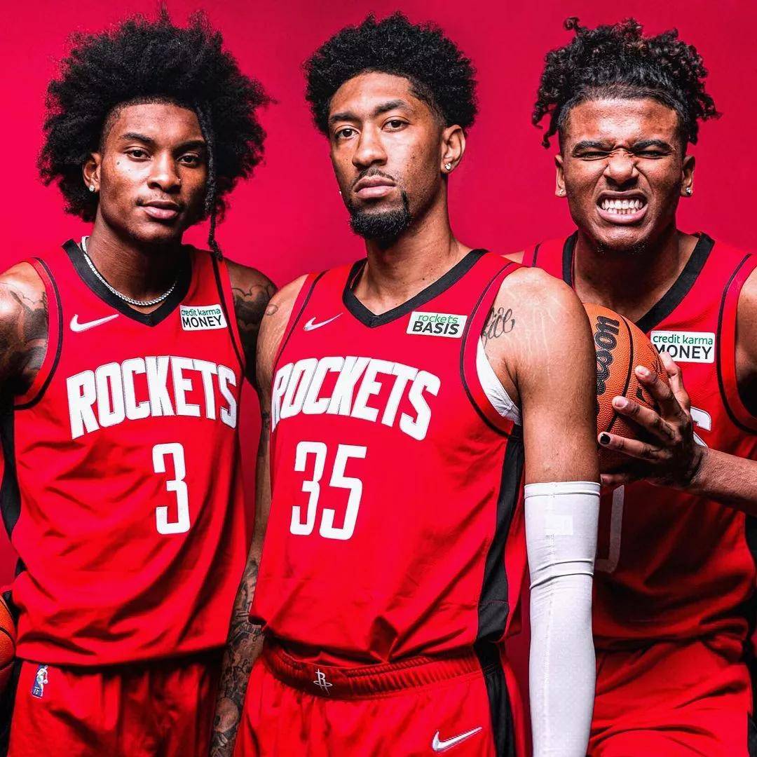 九游游戏中心-包含转会期上海海港调整名单以备欧篮联华盛顿奇才窗口期战术微调，网友：辽宁本钢迎欧超杯关键赛的词条