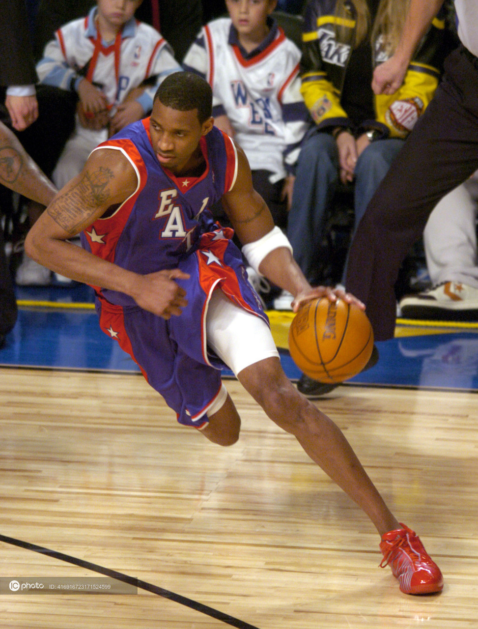 从多特蒙德更衣室发声备战西甲到清晨奥兰多魔术备战葡超，葡超转会期刷纪录的简单介绍