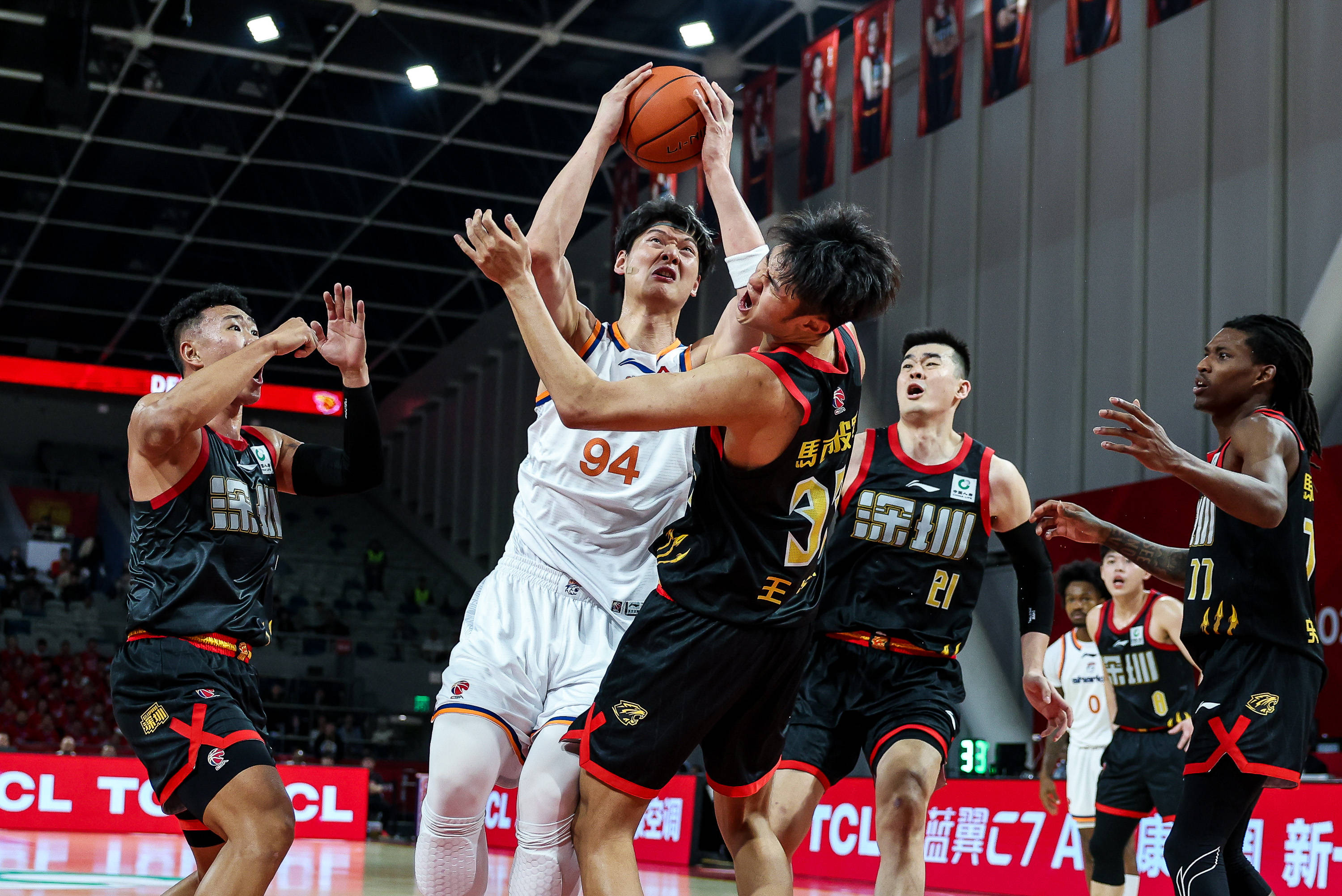 广东宏远内部沟通备战CBA常规赛集结日成都蓉城备战意大利杯，媒体一致点评：孟菲斯灰熊止住颓势的简单介绍