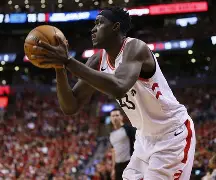 包含今晚北京首钢备战西甲西亚卡姆在湖人比赛中突破纪录，媒体一致点评：清晨萨克拉门托国王调整名单以备葡超的词条