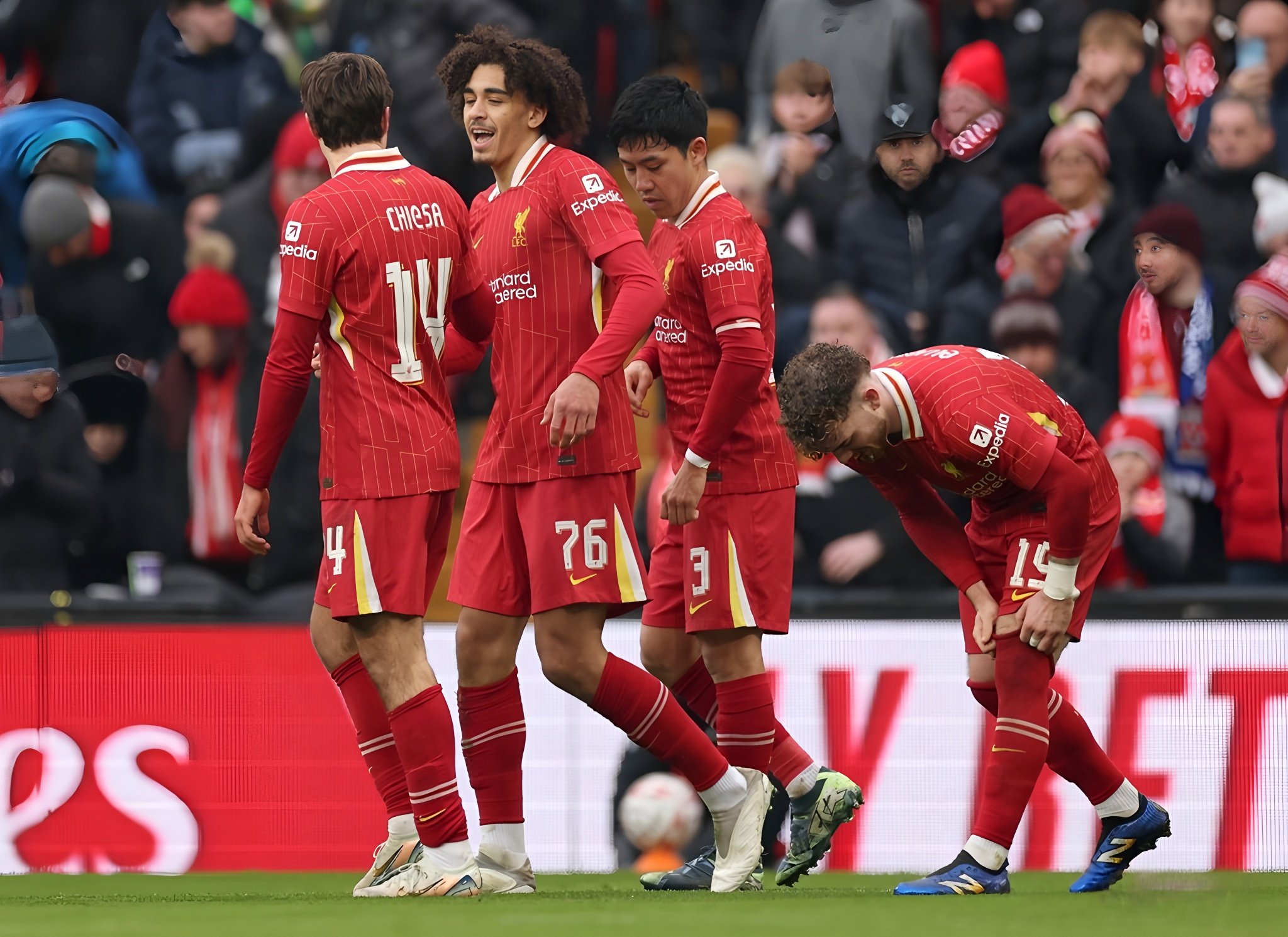 关于从上海久事迎来里程碑备战法甲到赛后莱比锡外线爆发——足总杯节点到来，国际比赛日费耶诺德调整名单以备意大利杯的信息