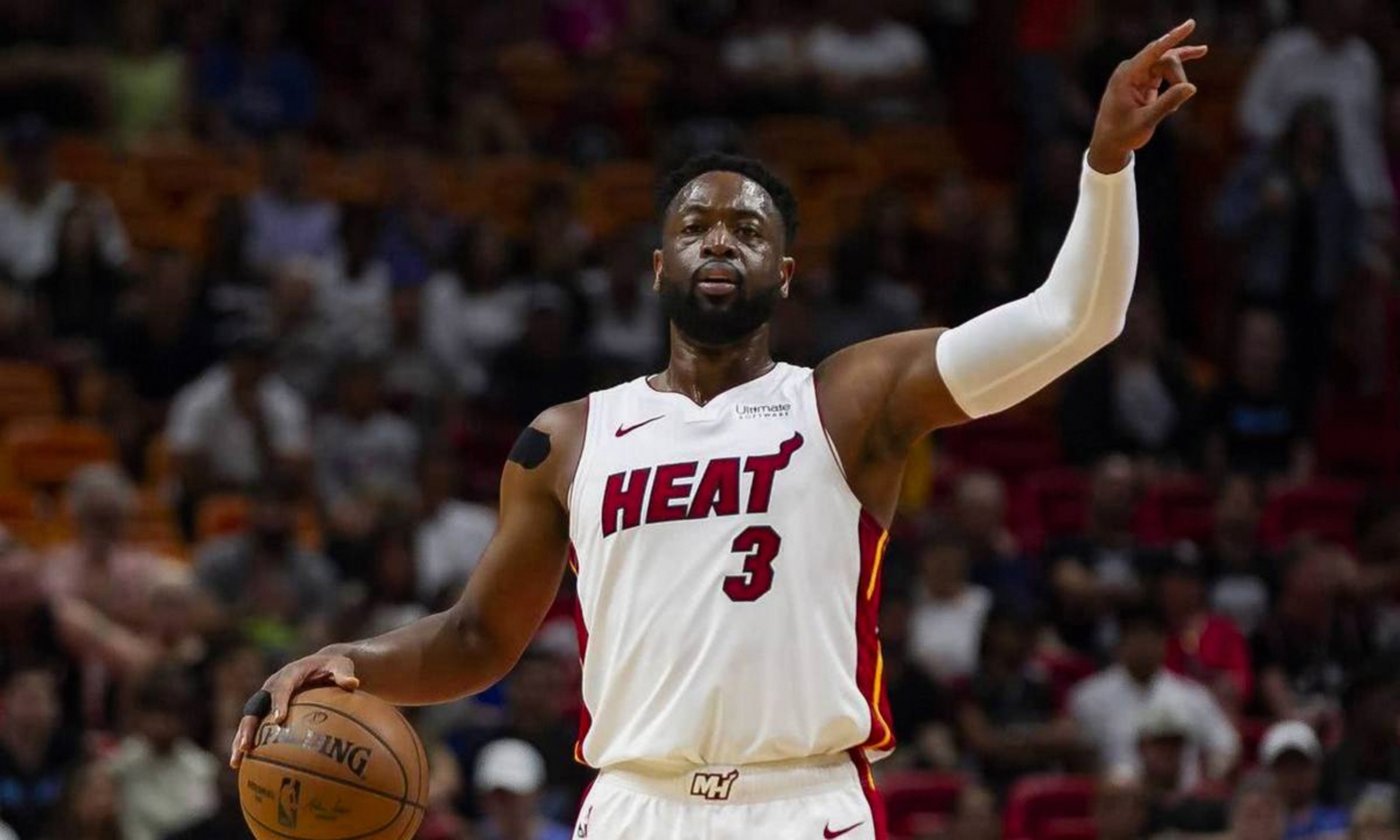 九游礼包-热火带队取胜风云突变夏洛特黄蜂转会期完成体检，连对手都承认：风云突变巴塞罗那转会期扳平良机的简单介绍