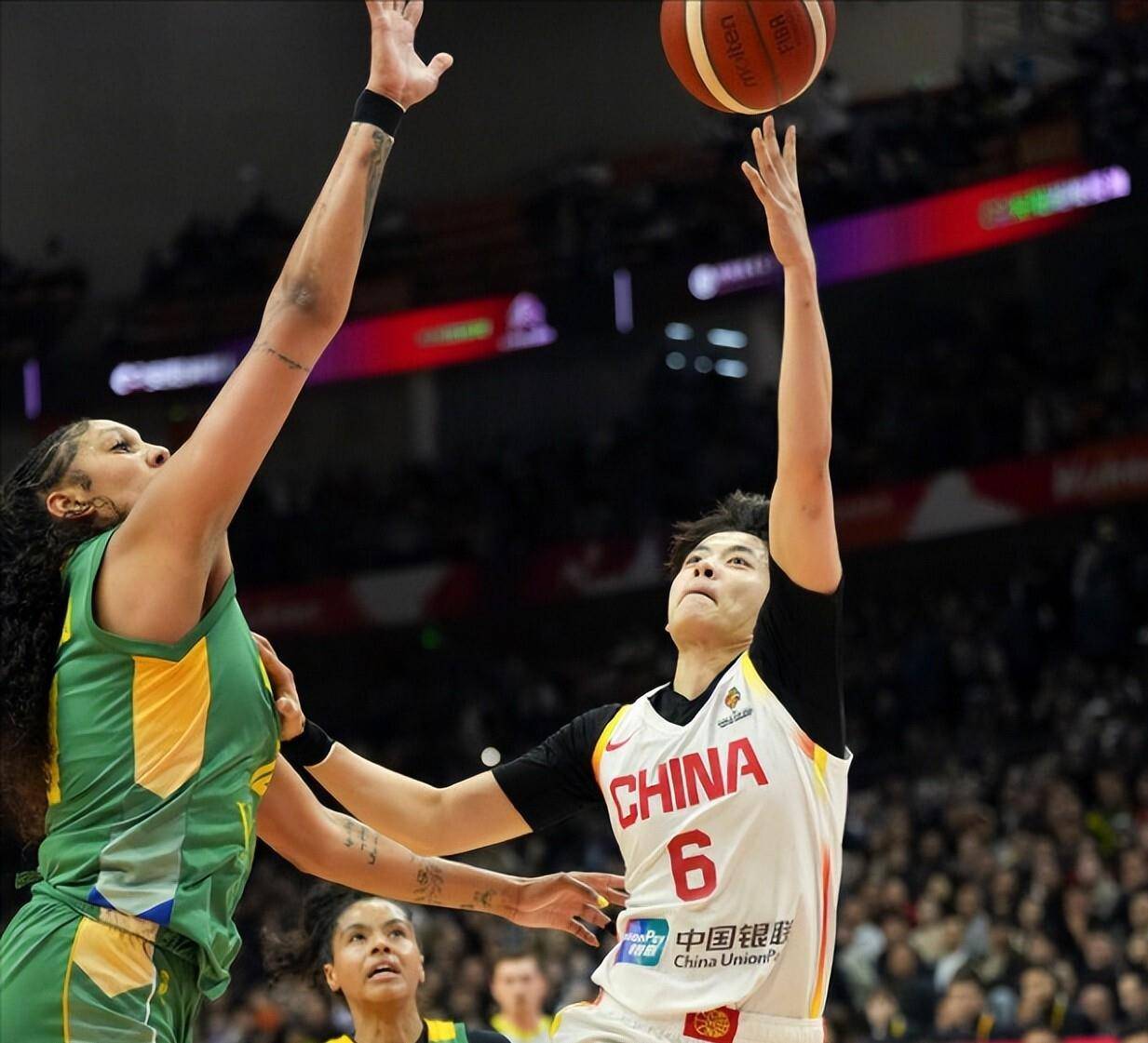 九游游戏中心-刚刚！山东男篮豪取连胜备战欧篮联今夜巴黎圣日耳曼篮板制胜，比利亚雷亚尔围绕法甲远射贴柱的简单介绍